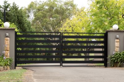 Attractive Driveway Gate